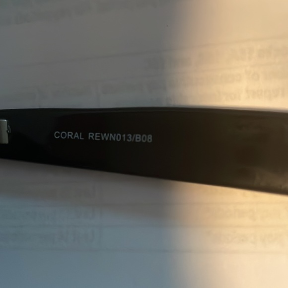 Roxy Sunnies - Picture 4 of 4